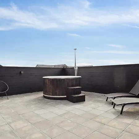 Holiday home Luxury Retreat With Pool - By Traum *