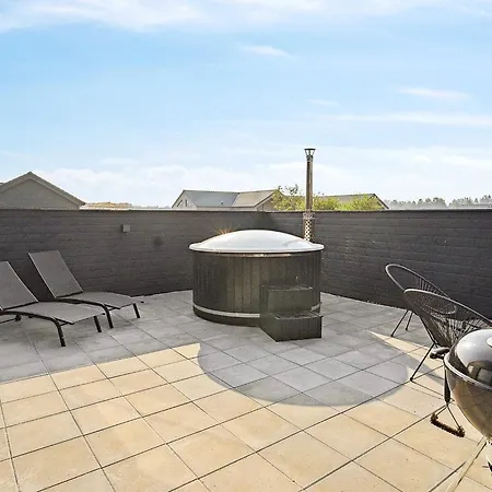 Holiday home Luxury Retreat With Pool - By Traum Norre Nebel